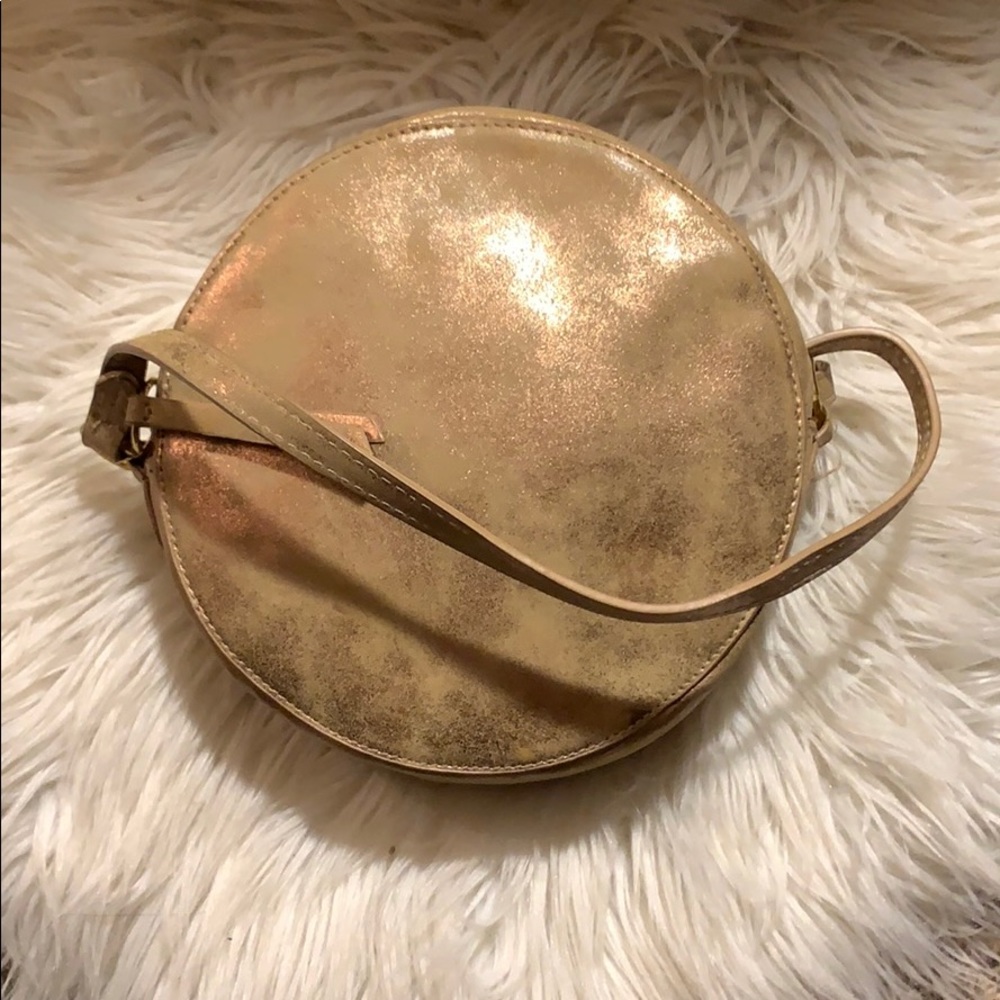 Round cross body - Picture 3 of 4